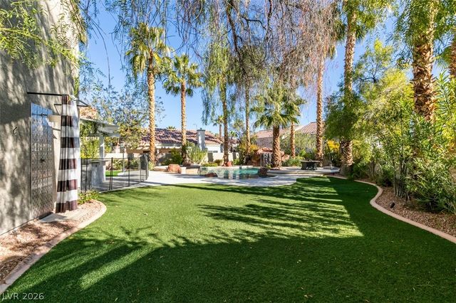 9900 Long Cattle Avenue, Las Vegas, NV 89117