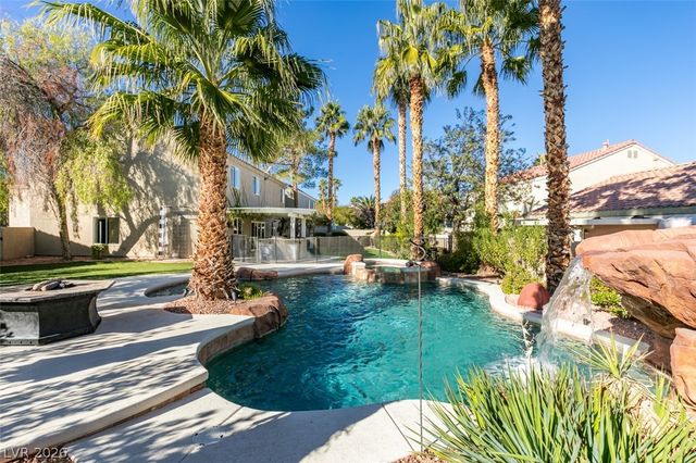 9900 Long Cattle Avenue, Las Vegas, NV 89117