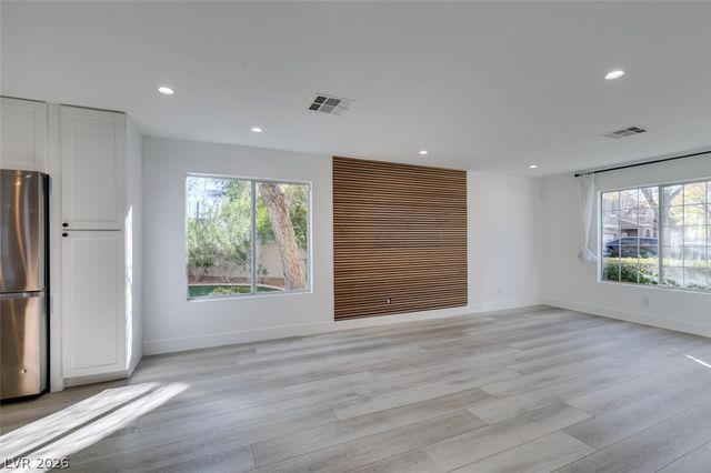 9900 Long Cattle Avenue, Las Vegas, NV 89117