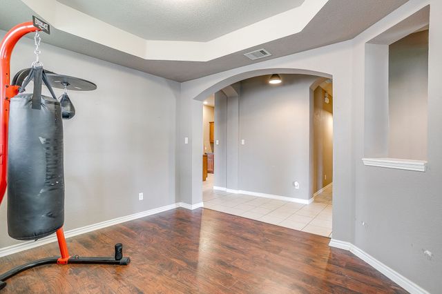 732 Evergreen Court, Burleson, TX 76028