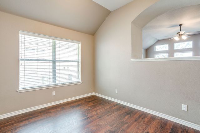 732 Evergreen Court, Burleson, TX 76028