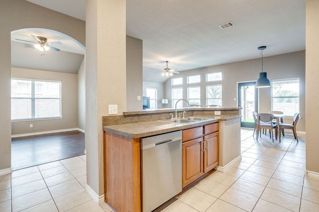 732 Evergreen Court, Burleson, TX 76028