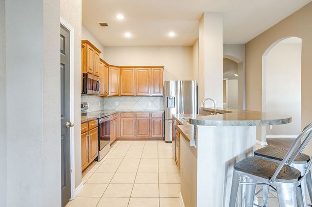 732 Evergreen Court, Burleson, TX 76028