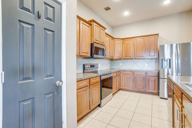 732 Evergreen Court, Burleson, TX 76028