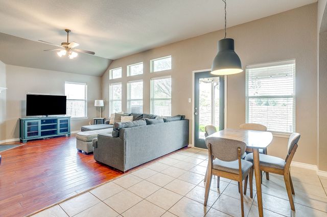 732 Evergreen Court, Burleson, TX 76028