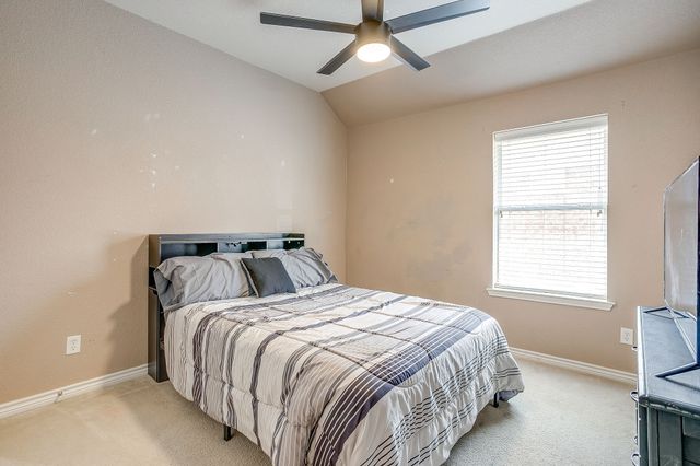 732 Evergreen Court, Burleson, TX 76028