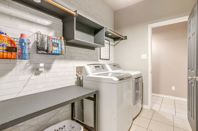 732 Evergreen Court, Burleson, TX 76028