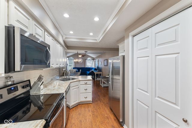 5625 Quail Feather Court, Indianapolis, IN 46237