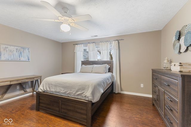 5625 Quail Feather Court, Indianapolis, IN 46237