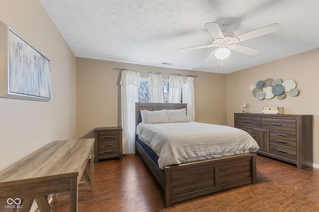 5625 Quail Feather Court, Indianapolis, IN 46237