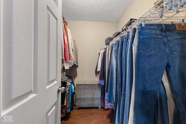 5625 Quail Feather Court, Indianapolis, IN 46237