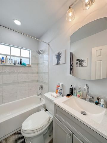 1611 West Ave 9, Miami Beach, FL 33139