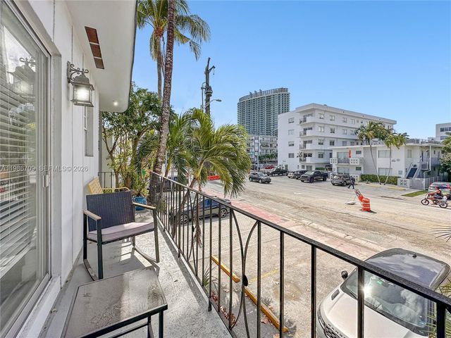 1611 West Ave 9, Miami Beach, FL 33139