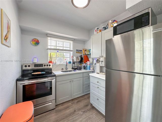 1611 West Ave 9, Miami Beach, FL 33139