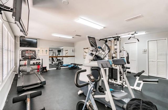 1000 W HORATIO STREET 305, Tampa, FL 33606