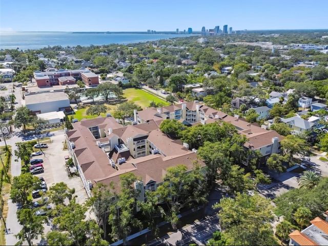 1000 W HORATIO STREET 305, Tampa, FL 33606