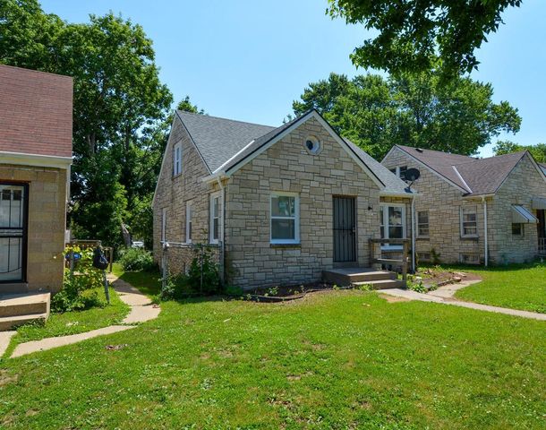 4532 N 26th STREET, Milwaukee, WI 53209