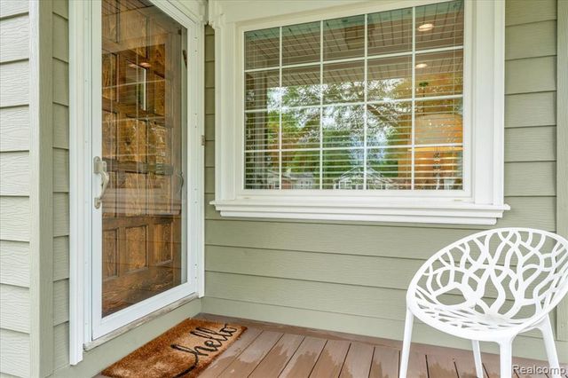 2957 Thomas Avenue, Berkley, MI 48072