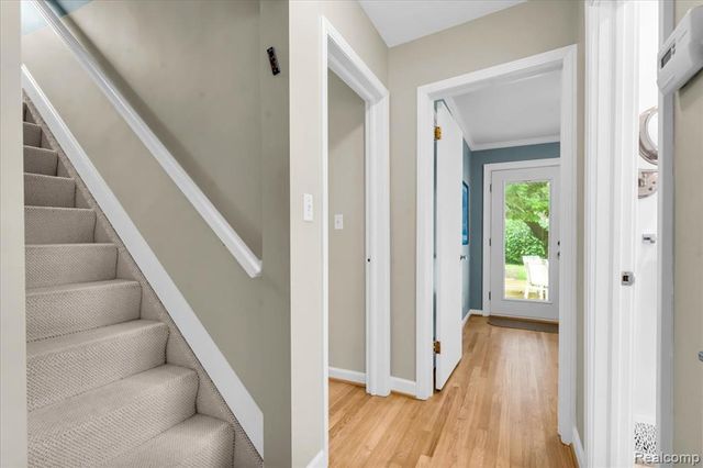2957 Thomas Avenue, Berkley, MI 48072