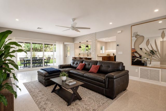 431 SE 5th Avenue, Pompano Beach, FL 33060