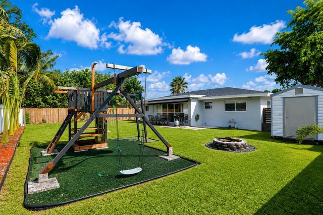 431 SE 5th Avenue, Pompano Beach, FL 33060