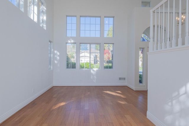 21905 Azure Crest Court, Salinas, CA 93908