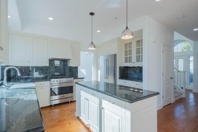 21905 Azure Crest Court, Salinas, CA 93908