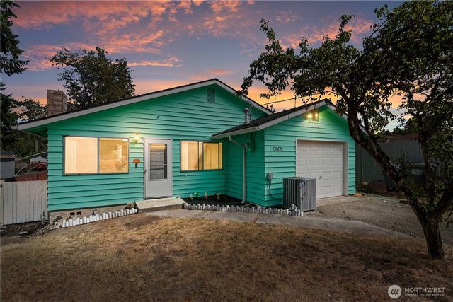 9801 Kenwood Drive SW, Lakewood, WA 98498