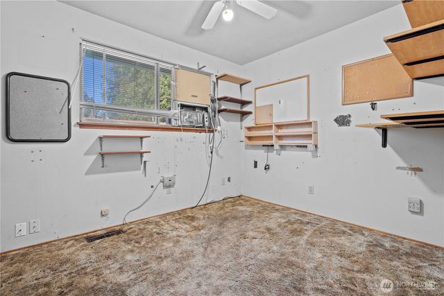 9801 Kenwood Drive SW, Lakewood, WA 98498