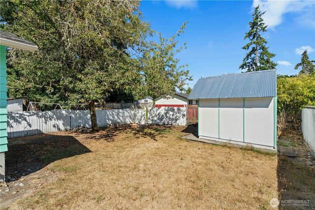 9801 Kenwood Drive SW, Lakewood, WA 98498