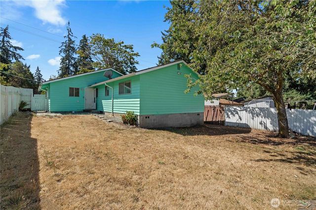 9801 Kenwood Drive SW, Lakewood, WA 98498