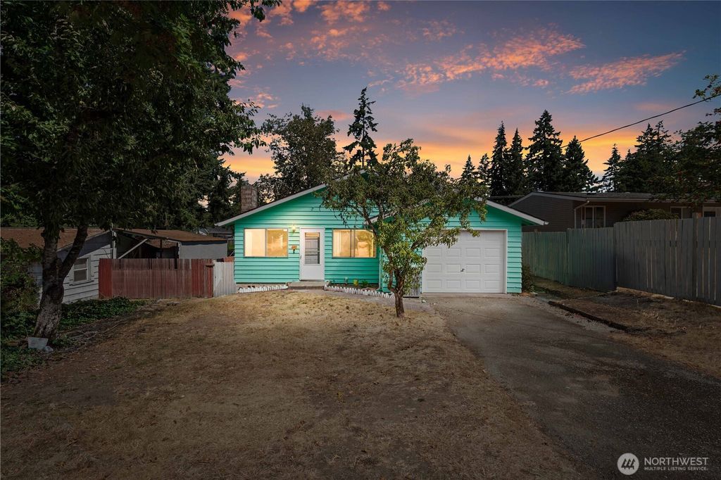 9801 Kenwood Drive SW, Lakewood, WA 98498
