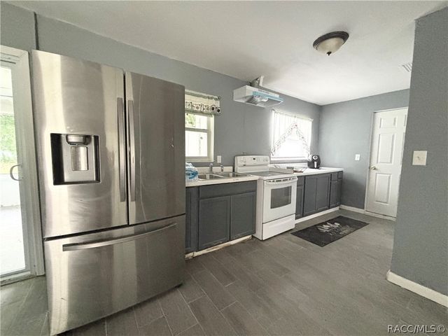 11 S Tyler Street, Beverly Hills, FL 34465