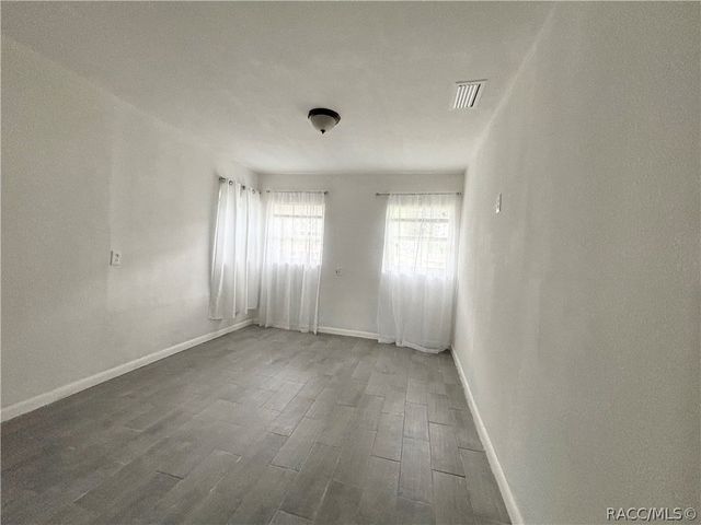 11 S Tyler Street, Beverly Hills, FL 34465