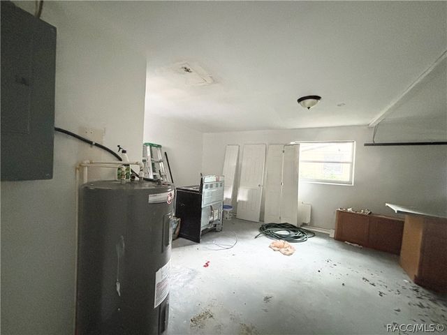 11 S Tyler Street, Beverly Hills, FL 34465