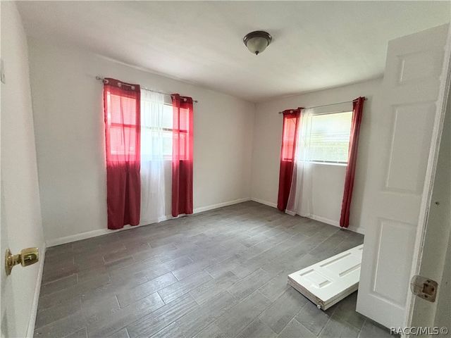 11 S Tyler Street, Beverly Hills, FL 34465