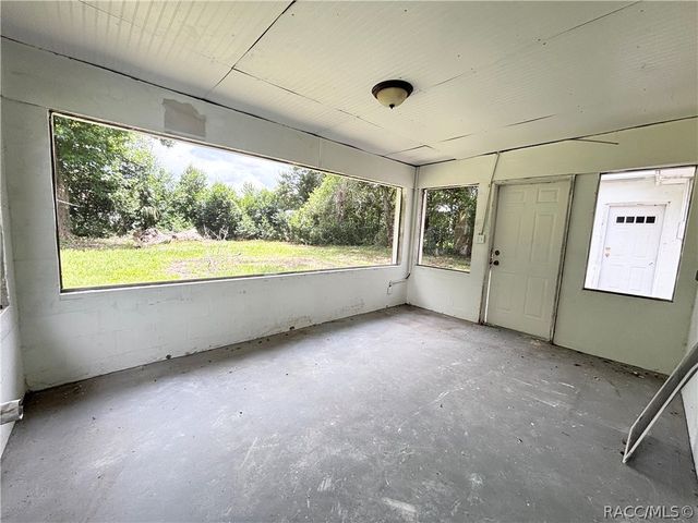 11 S Tyler Street, Beverly Hills, FL 34465