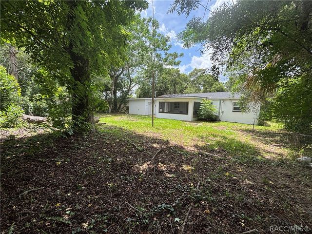 11 S Tyler Street, Beverly Hills, FL 34465
