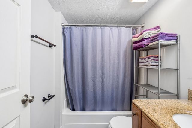 5312 Edmondson Pike Apt 5, Nashville, TN 37211