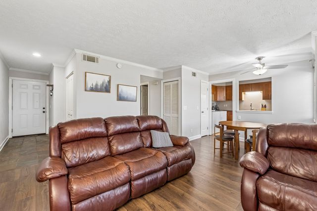 5312 Edmondson Pike Apt 5, Nashville, TN 37211