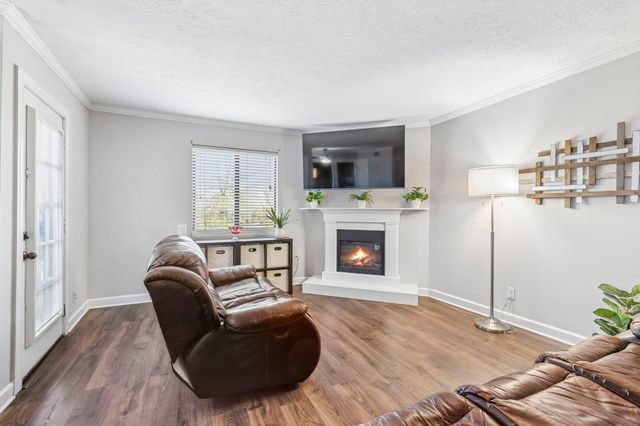 5312 Edmondson Pike Apt 5, Nashville, TN 37211