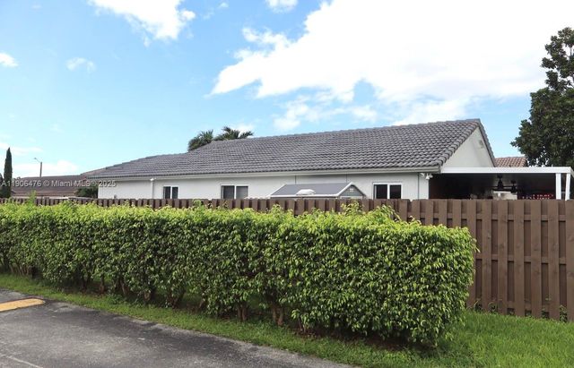 14341 SW 151 CT, Miami, FL 33196