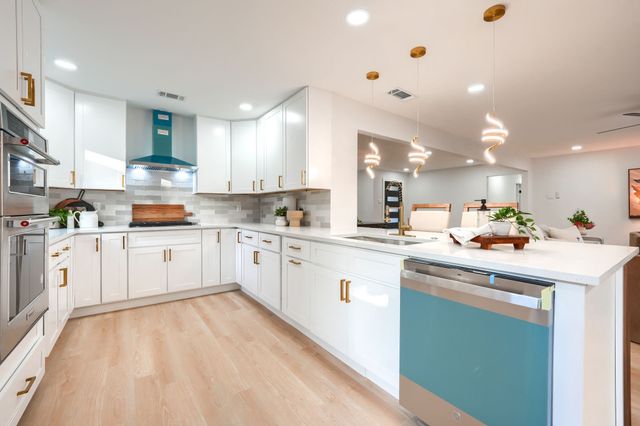 7730 La Sobrina Drive, Dallas, TX 75248