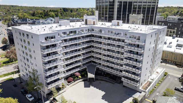 300 Martine Ave 3L, White Plains, NY 10601