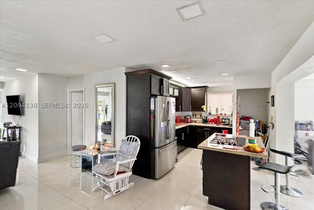 9625 Dominican Dr, Cutler Bay, FL 33189