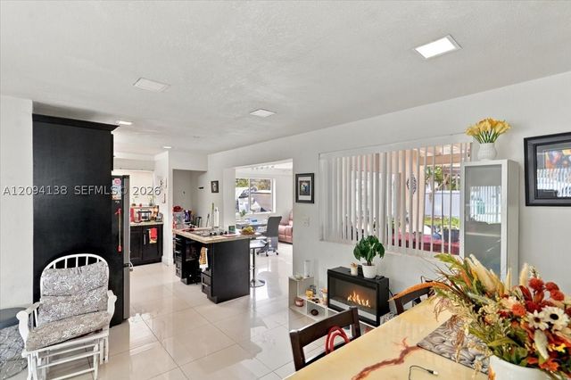 9625 Dominican Dr, Cutler Bay, FL 33189