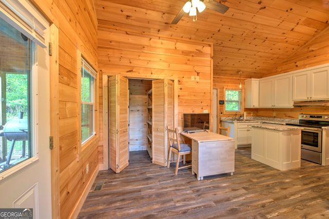 418 W Langston Avenue, Clayton, GA 30525