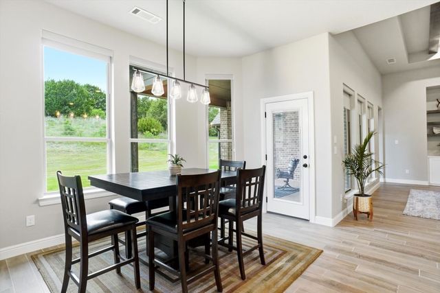 617 Bent Tree Lane, Weatherford, TX 76085