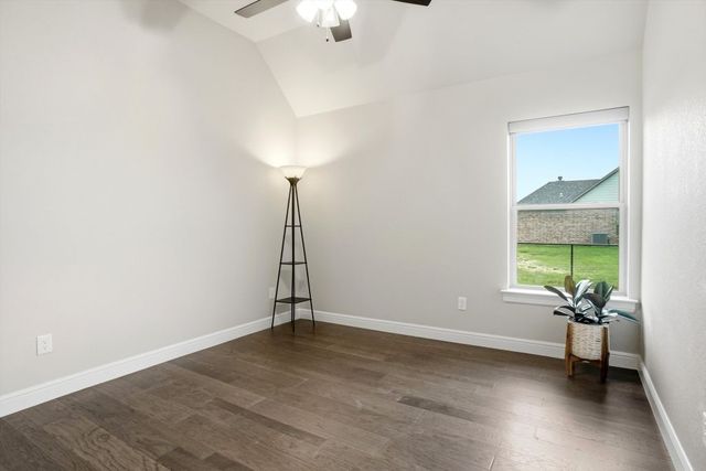 617 Bent Tree Lane, Weatherford, TX 76085