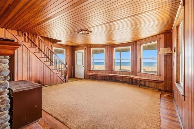 102 Humarock Bch, Scituate, MA 02066